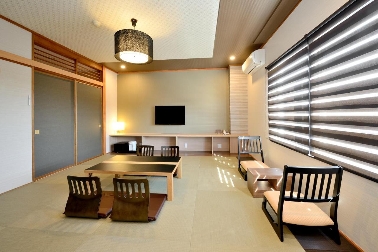 Hotel Lake Side Tsukuba Exterior photo